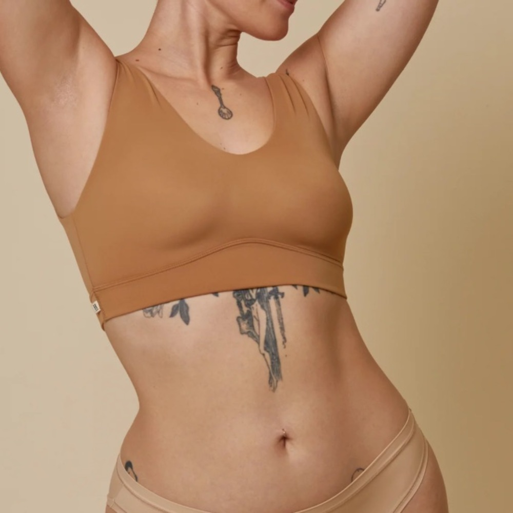 Harper Wilde~ BLISS BRALETTE in Tan. Size Large.